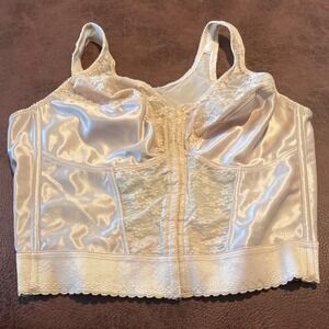 Exquisite Form Front Closure Longline‎ Bra Beige Lace Wirefree 5107565 40D